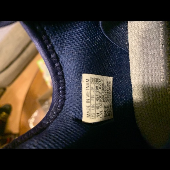 Adidas XPLR Blue and purple Sneaker Size 10.5 - Picture 2 of 5